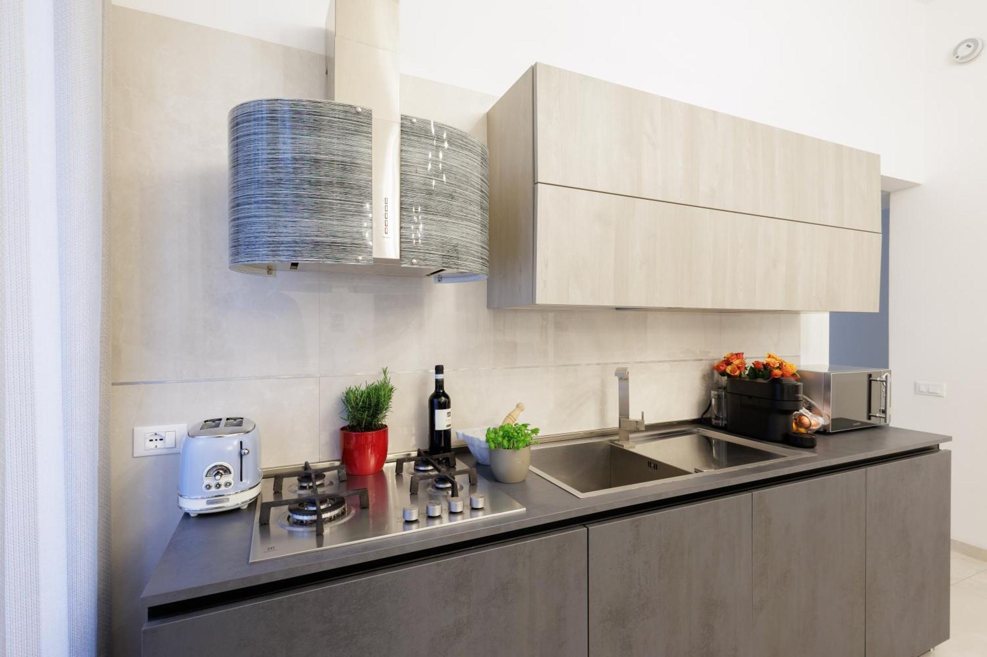 Genoa Lux Apartments With Parking Exterior foto