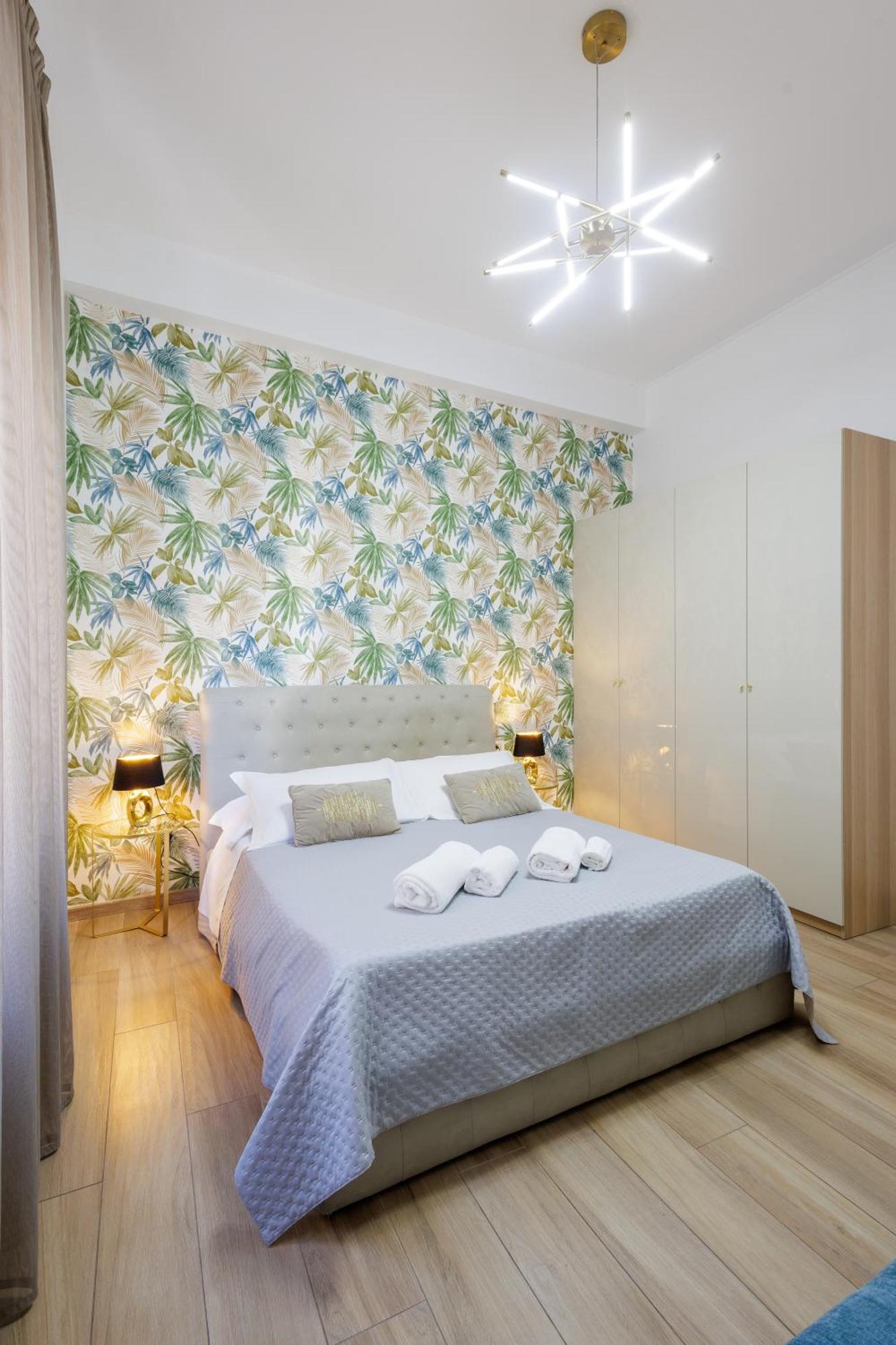 Genoa Lux Apartments With Parking Exterior foto